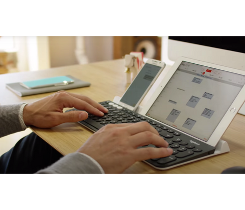 K780 Multi-Device Wireless Keyboard - Dark Grey/Speckled White - English US (QWERTY)